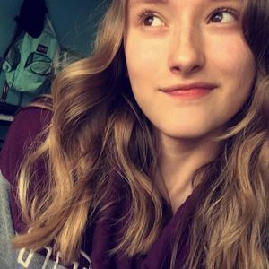 Meet your Posher, Madison